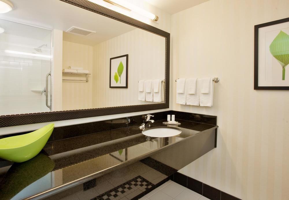Fairfield & By Marriott Parmer Tech Ridge Austin