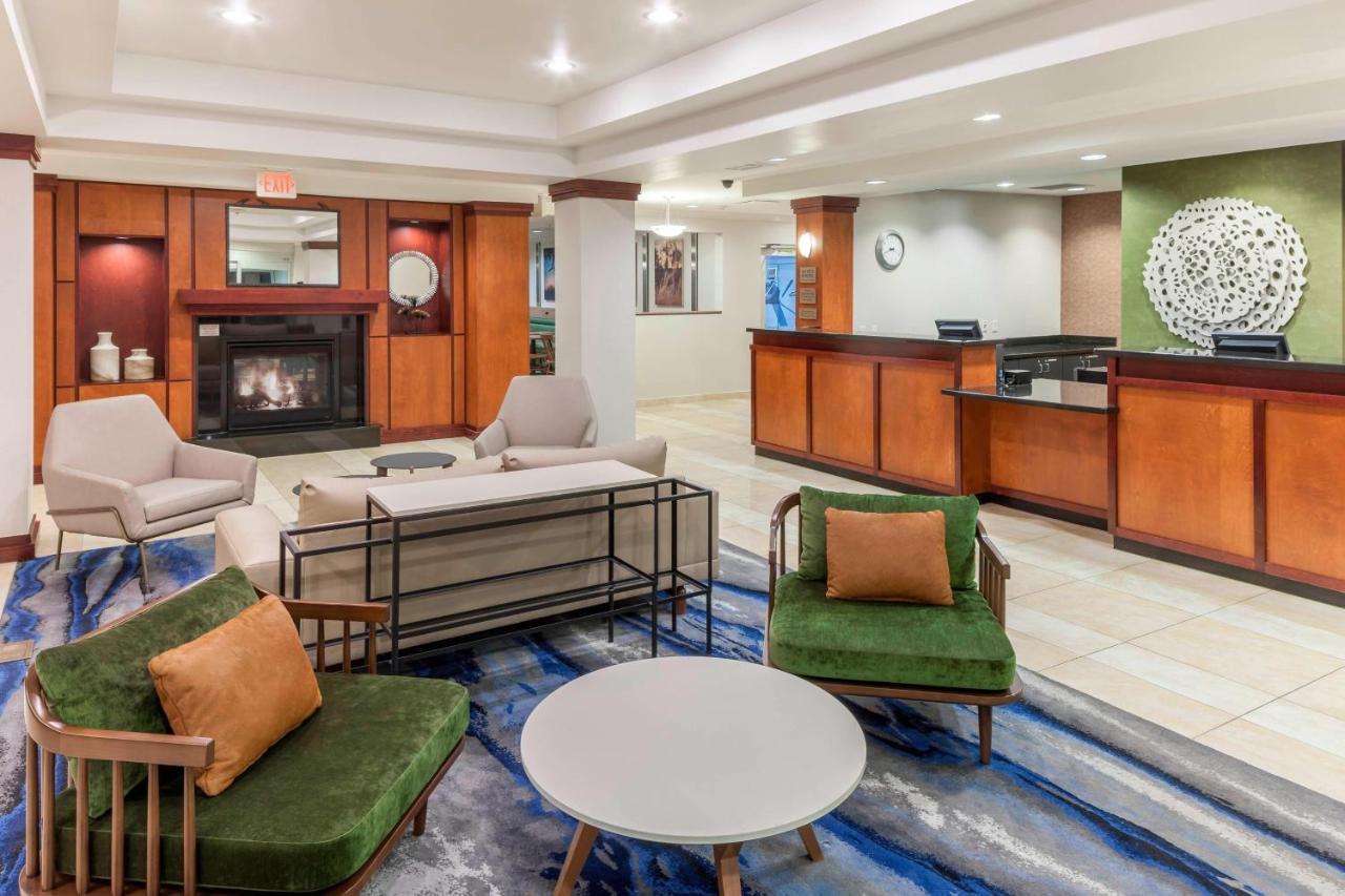 Fairfield & By Marriott Parmer Tech Ridge Hotel 3*