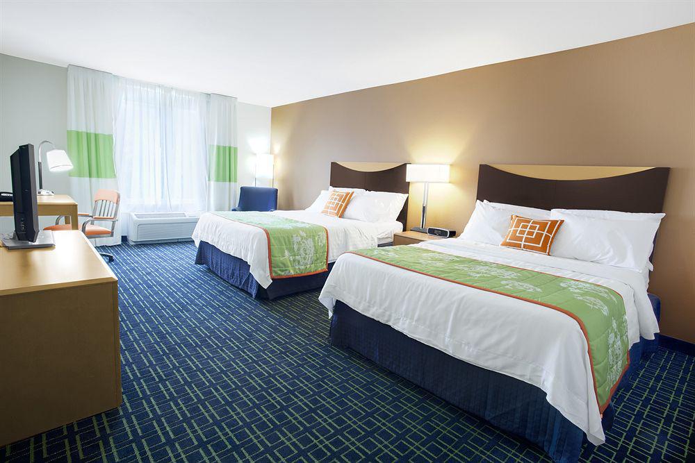 Fairfield & By Marriott Parmer Tech Ridge